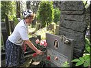 На могиле М.А.Пушкиной-Гартунг На могиле М.А.Пушкиной-Гартунг
