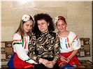 И.А. Юрчик с юными артистами И.А. Юрчик с юными артистами