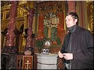 Главная святыня. Экскурсию ведёт семинарист Сергей Главная святыня. Экскурсию ведёт семинарист Сергей
