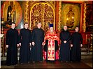 С певчими С певчими