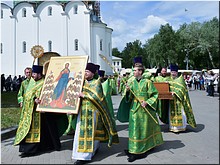 Память основателя Вологды, преподобного Герасима Вологодского, и других Вологодских святых почтили на торжествах в Вологодской митрополии, 25.06.2017 Память основателя Вологды, преподобного Герасима Вологодского, и других Вологодских святых почтили на торжествах в Вологодской митрополии, 25.06.2017
