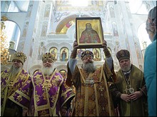 В Екатеринбурге канонизировали убитого 100 лет назад большевиками священника в рамках торжеств по случаю праздника Державной иконы Божией Матери, 15.03.2018 В Екатеринбурге канонизировали убитого 100 лет назад большевиками священника в рамках торжеств по случаю праздника Державной иконы Божией Матери, 15.03.2018