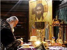 В четверг Страстной седмицы Святейший Патриарх Кирилл совершил Божественную Литургию и чин умовения ног в Храме Христа Спасителя в Москве, 05.04.2018 В четверг Страстной седмицы Святейший Патриарх Кирилл совершил Божественную Литургию и чин умовения ног в Храме Христа Спасителя в Москве, 05.04.2018