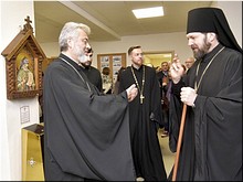 В открытии выставки в Гатчине к 70-летию представления преподобного Серафима Вырицкого принял участие его внук, 31.03.2019 В открытии выставки в Гатчине к 70-летию представления преподобного Серафима Вырицкого принял участие его внук, 31.03.2019