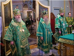 Митрополит Варсонофий совершил Божественную литургию в храме Смоленской иконы Божией Матери в день памяти блаженной Ксении и посетил часовню в её честь, 06.02.2021 Митрополит Варсонофий совершил Божественную литургию в храме Смоленской иконы Божией Матери в день памяти блаженной Ксении и посетил часовню в её честь, 06.02.2021