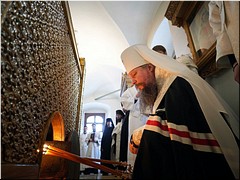 В Донском монастыре совершён молебен на начало мироварения, 26.04.2021 В Донском монастыре совершён молебен на начало мироварения, 26.04.2021