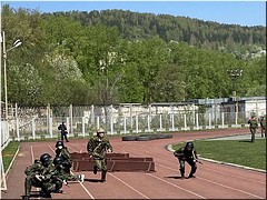 Около ста участников собрала военно-патриотическая эстафета в Златоусте, 13.05.2021 Около ста участников собрала военно-патриотическая эстафета в Златоусте, 13.05.2021