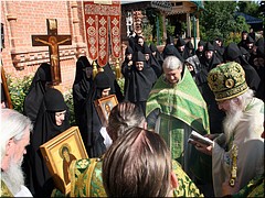 В день обре́тения мощей преподобного Амвросия Оптинского в Казанской Амвросиевской пустыни состоялся престольный праздник, 10.07.2021 В день обре́тения мощей преподобного Амвросия Оптинского в Казанской Амвросиевской пустыни состоялся престольный праздник, 10.07.2021