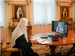 Состоялась онлайн-встреча Святейшего Патриарха Кирилла со священниками, посещающими «красные зоны» больниц, 02.11.2021 Состоялась онлайн-встреча Святейшего Патриарха Кирилла со священниками, посещающими «красные зоны» больниц, 02.11.2021