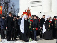 Патриарший наместник Московской митрополии возглавил мероприятия по случаю 100-летия трагических событий при изъятии церковных ценностей в Шуе, 13.03.2022 Патриарший наместник Московской митрополии возглавил мероприятия по случаю 100-летия трагических событий при изъятии церковных ценностей в Шуе, 13.03.2022