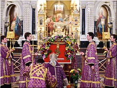 В канун Крестопоклонной Недели Святейший Патриарх Кирилл совершил всенощное бдение в Храме Христа Спасителя с чином выноса Креста, 25.03.2022 В канун Крестопоклонной Недели Святейший Патриарх Кирилл совершил всенощное бдение в Храме Христа Спасителя с чином выноса Креста, 25.03.2022