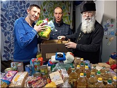 Более 2 миллионов рублей и 5 тонн гуманитарных грузов собрано в Тверской епархии для оказания помощи беженцам из Донбасса, март 2022 г. Более 2 миллионов рублей и 5 тонн гуманитарных грузов собрано в Тверской епархии для оказания помощи беженцам из Донбасса, март 2022 г.