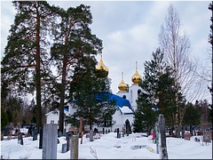 В родительскую субботу митрополит Санкт-Петербургский Варсонофий возглавил Литургию в Успенском храме на Северном кладбище, 02.04.2022 В родительскую субботу митрополит Санкт-Петербургский Варсонофий возглавил Литургию в Успенском храме на Северном кладбище, 02.04.2022