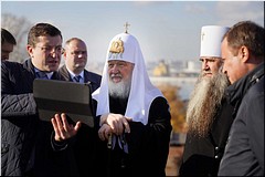 Святейший Патриарх Кирилл посетил Нижегородский кремль и могилу национального героя России Косьмы Минина, 22.10.2022 Святейший Патриарх Кирилл посетил Нижегородский кремль и могилу национального героя России Косьмы Минина, 22.10.2022